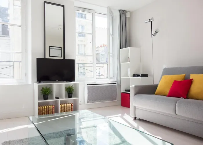 Modern And Bright Bastille Le Marais * 파리