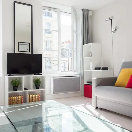 Modern And Bright Bastille Le Marais * パリ