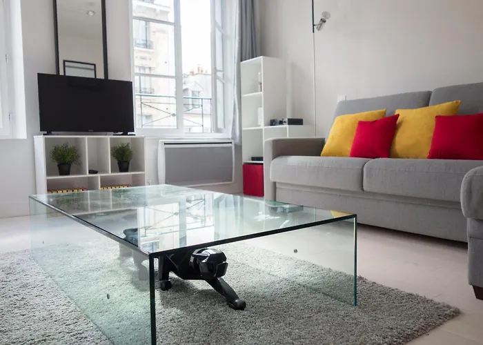 Modern And Bright Bastille Le Marais アパート パリ